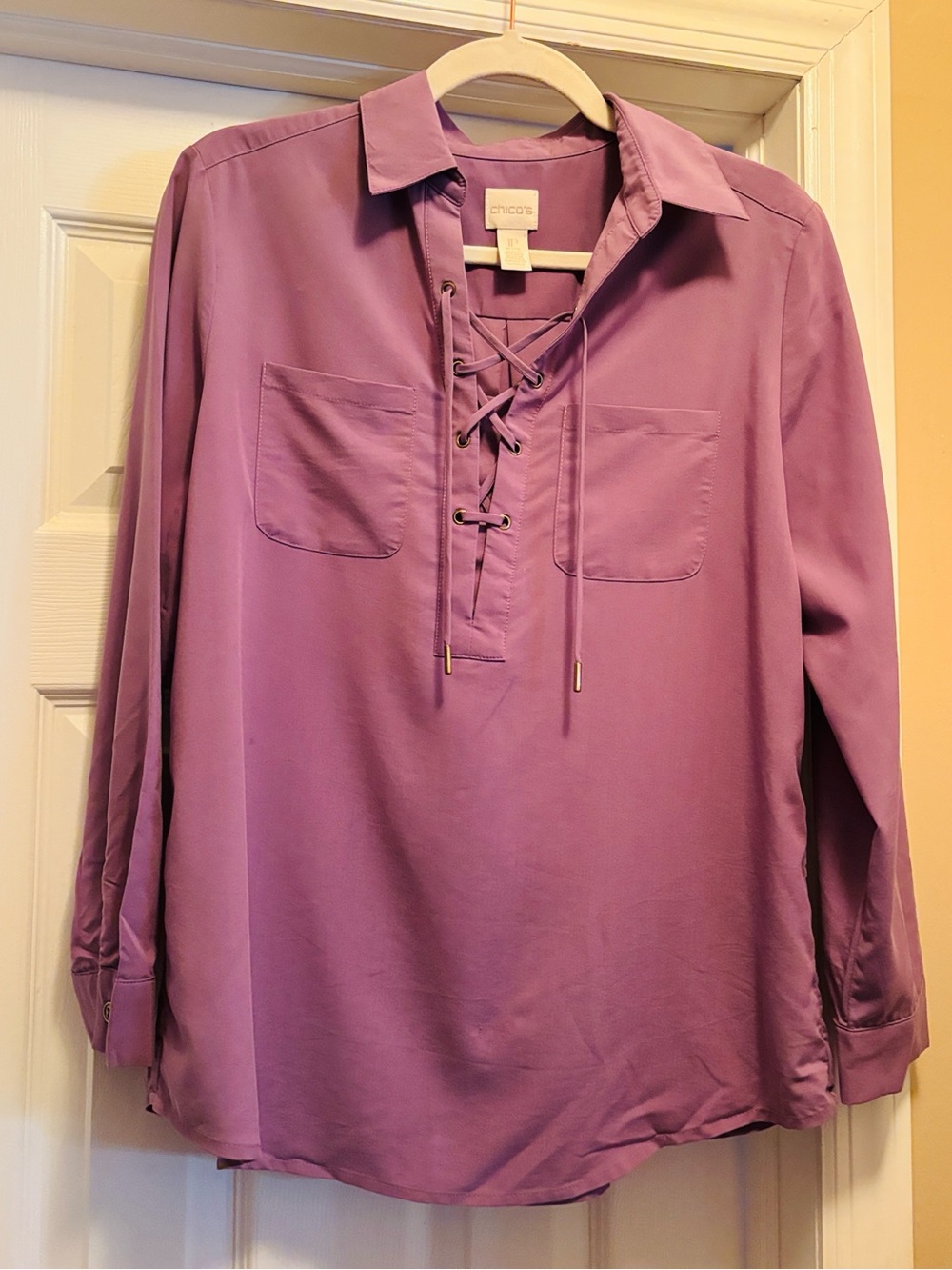 Gently used, CHICO’S Lavender Lace-Up Popover Blouse 👚
